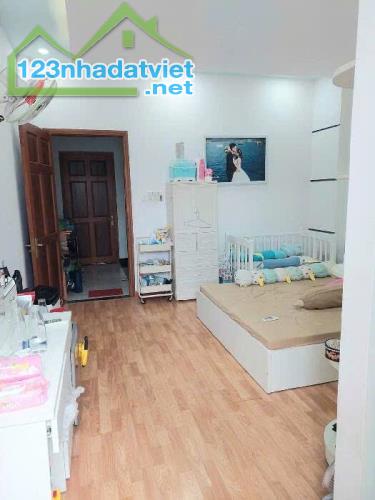 Bán nhà p15 Tân Bình, diện tích 4,2x22m, 5 tầng giá chỉ 9 tỷ - 2