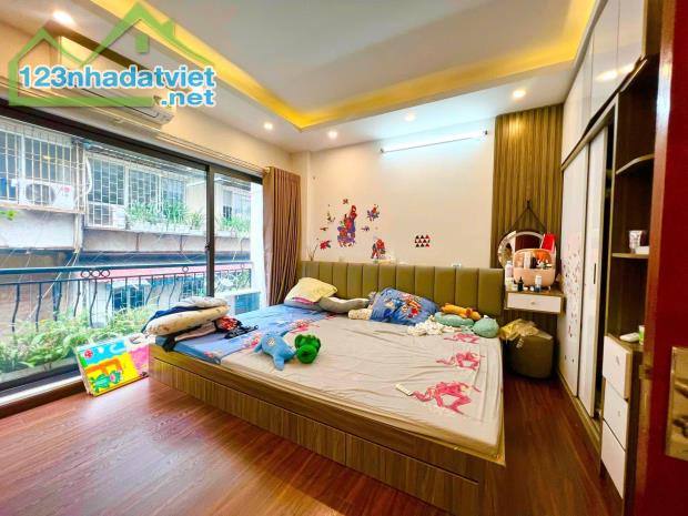 PHÂN LÔ TRẦN ĐẠI NGHĨA, 50M2, 5 TẦNG,MT 4,4 M, GIÁ 15,2 TỶ, VỈ HÈ Ô TÔ, KD - 2
