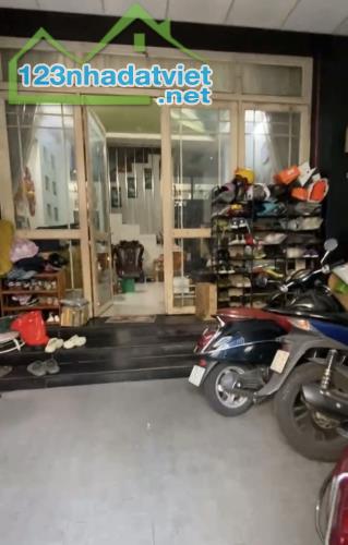 Bán nhà MT Lê Khôi-ngang 4m-4PN-nhà mới-sổ vuông-kinh doanh sầm uất 10 tỷ hơn - 1