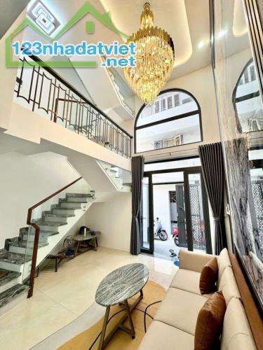Nhà mới 4 tầng  Nguyên Hồng – P1 – Gò Vấp – 5.2x11m – Giá 7.3Tỷ - 2