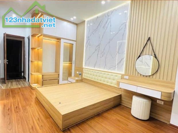 KIM MÃ – BA ĐÌNH, NHÀ MỚI 47M² x 5 TẦNG – 10M RA Ô TÔ – 6 PHÒNG KHÉP KÍN - 2