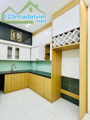 KIM MÃ – BA ĐÌNH, NHÀ MỚI 47M² x 5 TẦNG – 10M RA Ô TÔ – 6 PHÒNG KHÉP KÍN - 4