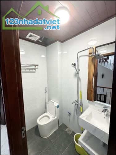 Nhà ĐẠI CHẤT – phố Khương Trung – gần 10 tỷ - Đẹp chết ngất. - 2