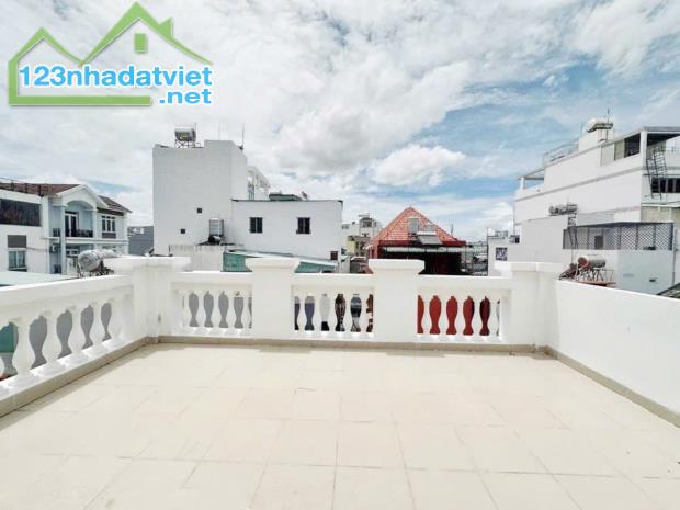 54m2 - 1
 54m2 - 3
 54m2 - 4
 54m2 - 5
 54m2 - 6
 
 Nhà Mới 3 Tầng ngay chợ vườn - 3