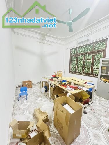 Phố Minh Khai, Vỉa hè, Ô tô tránh, kinh doanh đỉnh, dt 72m2, 5 tầng, mt 5.5m, Giá 21.3 tỷ. - 1