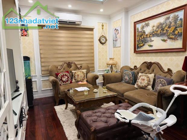 THANH NHÀN NHÀ ĐẸP ĐỦ CÔNG NĂNG VÀ ĐÚNG NGHĨ HƯỞNG THỤ GIÁ 11.9 TỶ - 1