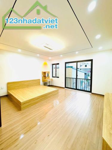 Cách Ô Tô 20m, Nguyễn Văn Cừ, 3 Thoáng, Thang Máy, Full Nội Thất - 3