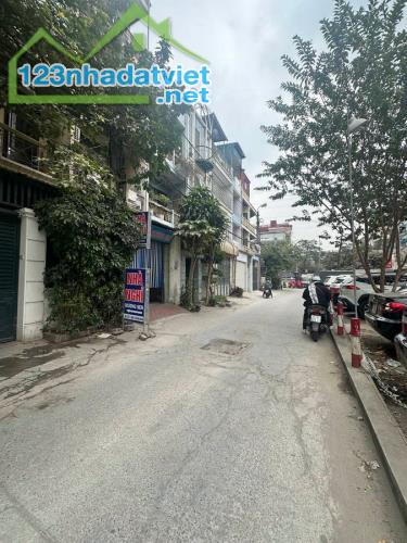 BÁN NHÀ HÀO NAM. 50M2 4 TẦNG GIÁ 17 TỶ-  MẶT NGÕ TO NHƯ MẶT PHỐ- SAU QUY HOẠCH ĐƯỜNG 30M. - 1