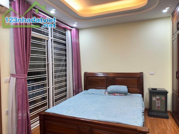 KĐT Ao Sào, Phân lô 2 thoáng, Ô tô tránh, Gara, dt 70m2, 5 tầng, mt 5m, Giá 20.6 tỷ. - 2
