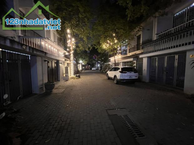 KĐT Ao Sào, Phân lô 2 thoáng, Ô tô tránh, Gara, dt 70m2, 5 tầng, mt 5m, Giá 20.6 tỷ. - 5