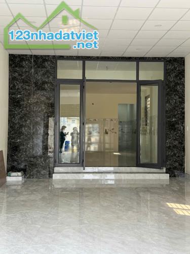 ☎️Bán nhà Lã Xuân Oai quận 9 Thủ Đức Diện tích 110m2, chỉ 5.2tỷ. - 1
