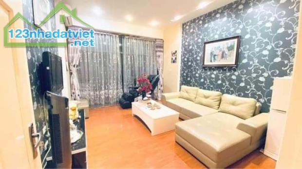🌟 Cơ Hội Sở Hữu Nhà Đẹp, 5 Tầng, Vĩnh Phúc, Ba Đình – Chỉ 8 Tỷ!