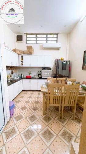 Giảng Võ, ô tô tránh- 50m2 hơn 11 tỷ- Kinh doanh đỉnh- dòng tiền 15tr/ tháng. - 1