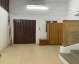 Cho thuê nhà ngõ 184 Trần Khát Chân, 3 tầng x 30m2, 2 ngủ, 7 Triệu ở gia đình, nhóm
