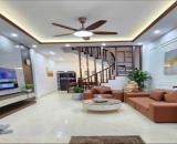 Bán gấp nhà Mễ Trì, ngõ nông 3 gác tránh SH, sổ vuông đẹp, 45m2, Chỉ 7.3 tỷ