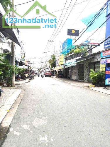 Chính chủ bán nhà mặt tiền Quận 8 – Mai Hắc Đế, Quận 8 – ngang 5,6m-200m2- 5PN - 1