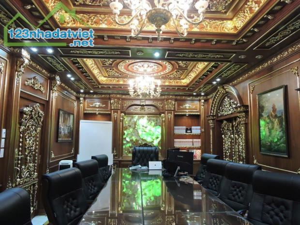 Biệt thự 5 lầu HXT thông Dương Quảng Hàm ngang 8m 180m2 tặng NT Vàng 24K hồ bơi 37.9 tỷ - 1
