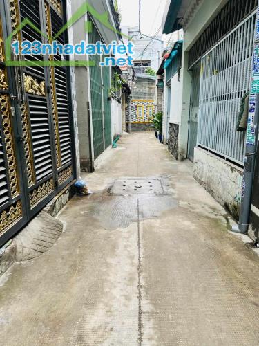 NHÀ GÒ VẤP – NHỈNH 3 TỶ - 40M2 VUÔNG A4 – HẺM MỘT TRỤC