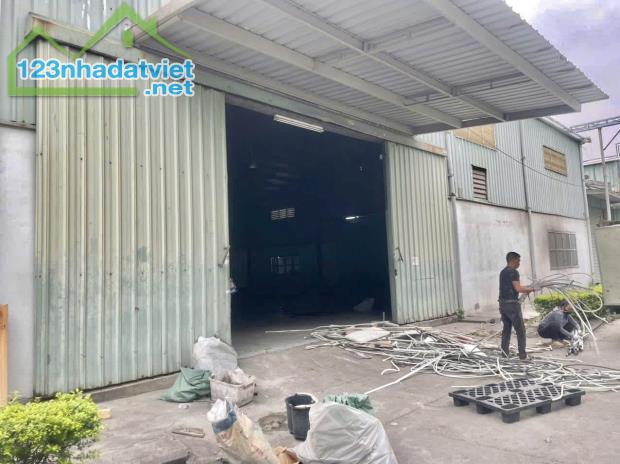 1150m kho xưởng đường Kim Giang cần cho thuê, container vào, full VAT, giá 115k/m