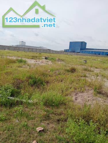 CHO THUÊ ĐẤT, NHÀ XƯỞNG tại NGỌC LONG. YÊN MỸ. Tỉnh HƯNG YÊN