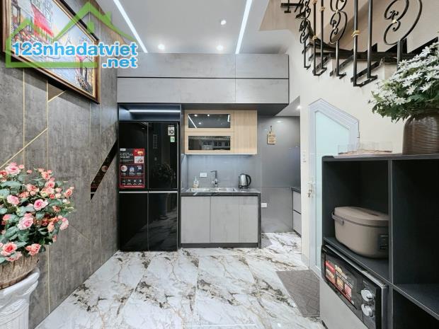 PHÚ THƯỢNG - TÂY HỒ - Ô TÔ TRÁNH - 68M2 - SỔ CHÍNH CHỦ - 9,6 TỶ - 2
