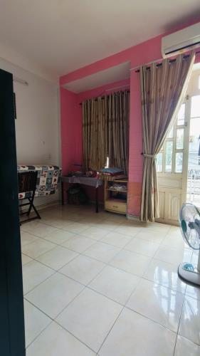 Gấp bán nhà Quận 9(cũ), gần Vincom Lê Văn Việt, giá 7.5 tỷ, 3 tầng, dt 70m2. - 1