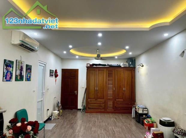 Chỉ 8.6 Tỷ Có Nhà 3 Ngủ Phố Vọng, 2 Mặt Thoáng, Ô Tô Ngay Nhà - 2