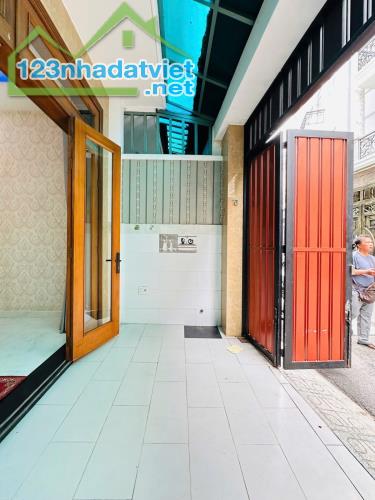 NHÀ ĐẸP 4 TẦNG KHU ĐỒNG BỘ - HẺM OTO NGỦ NHÀ - 60m2 7.2 TỶ - 5