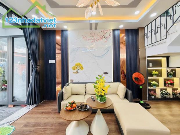 CĂN GÓC 2 MT HẺM XE TẢI QUANG TRUNG - 3 PN 49m2 - 5.28 TỶ - 4