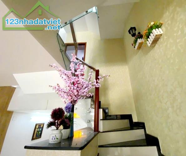 NHÀ ĐẸP LÊ VĂN THỌ HẺM OTO TRÁNH - 53m2 (4.2 × 13.5) - 5 TẦNG 4 PN - 7.2 TỶ - 3