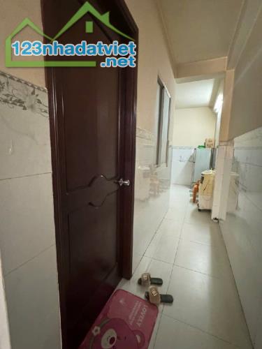 Nhà 2 tầng 4x15 mặt tiền hẻm 6m xe hơi thông 33 đường số 1 Lý Phục Man Bình Thuận Q7, 8 tỷ