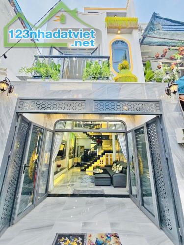NHÀ MỚI FULL NỘI THẤT GẦN LOTTE MART - 56m2 (4×14) 3 PN - GIÁ 6.38 TỶ