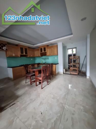 Bán nhà giá rẻ có dòng tiền cho thuê hẻm xe hơi Thạnh Lộc 37 An Phú Đông Quận 12 - 4