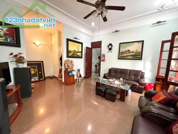 Bán nhà ngõ 215 Định Công Thượng, 80m2, ô tô tránh, 17.5 tỷ - 1