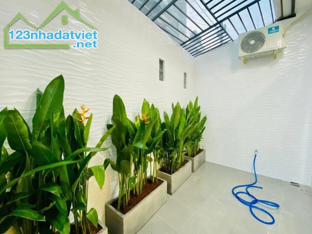 NHÀ ĐẸP GẦN CV LÀNG HOA - 3 PHÒNG NGỦ FULL NỘI THẤT - 66m2 6.25 TỶ - 1