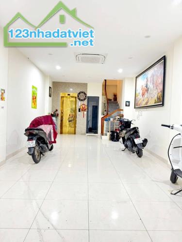 BÁN NHÀ MINH KHAI - 46M MT4,3m 7T - Ô TÔ TrÁNH VỈA HÈ KINH DOANH THANG MÁY - CHỈ 23 TỶ. - 3