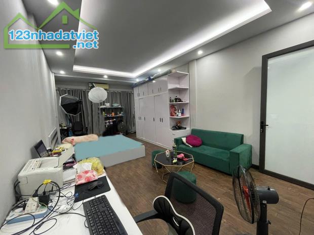 NHÀ DÂN XÂY-LÔ GÓC 2 THOÁNG-NGÕ NÔNG-GẦN PHỐ-44M 4T 10xTỶ-MẠC THỊ BƯỞI QUẬN HAI BÀ