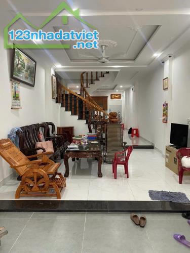 Nhà đẹp mặt tiền đường lớn Mai Hắc Đế, Q8 – kinh doanh tốt– Dọn vào ở ngay, giá tốt 7.5 tỷ - 3