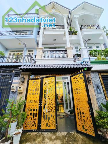 Bán Nhà Đẹp Quận 8 – 4PN – Hẻm Xe Hơi – Sát Q1 – Giá Chỉ 6 Tỷ! Thương lượng mạnh