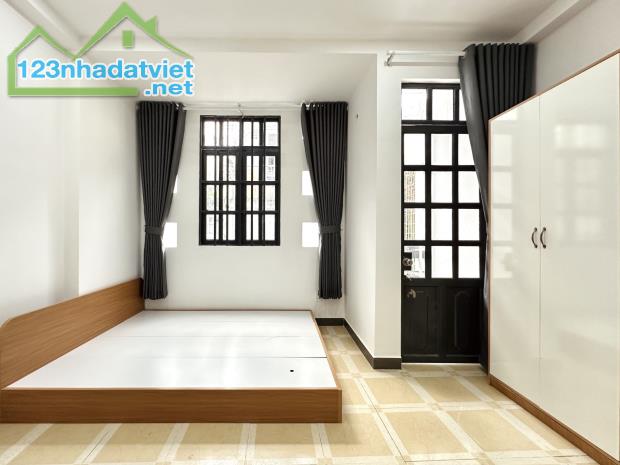 CHDV QUẬN 3 - Đ. LÊ VĂN SỸ - 51M2 (4.2/6.2x10) - 9 PHÒNG, 9 WC ( 1 PHÒNG ĐÔI ) - CÁCH Ô TÔ