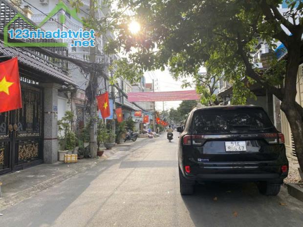 Nhà 3 tầng đẹp hẻm 256 Phan Huy Ích ngang 7m 170m2 sát Tân Bình GẤP BÁN chỉ 16.7 tỷ.