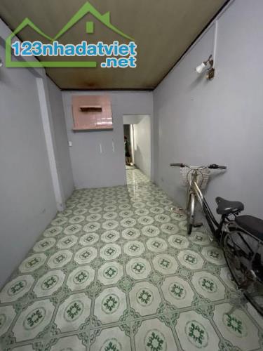 Chủ nhiệt bán Hoàng Sa, 60m2 ngang 5.1m, 2 tầng, chỉ 7 tỷ (20253547) - 2