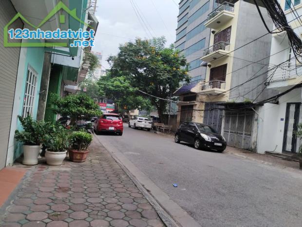 Bán Nhà Võ Thị Sáu, Gần Phố, Công Viên, Thoáng, 45m2, 9.8 tỷ, An Ninh Tốt - 2