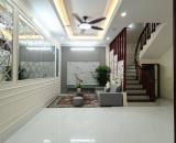 BÁN NHÀ ĐẸP LONG BIÊN – SÂN CỔNG RIÊNG – FULL NỘI THẤT - Chỉ nhỉnh 5 tỷ