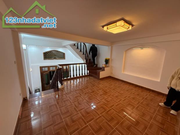 NHÀ 50M2*5T LƯƠNG KHÁNH THIỆN, GARA, GẦN HỒ, TIỆN KINH DOANH - 3
