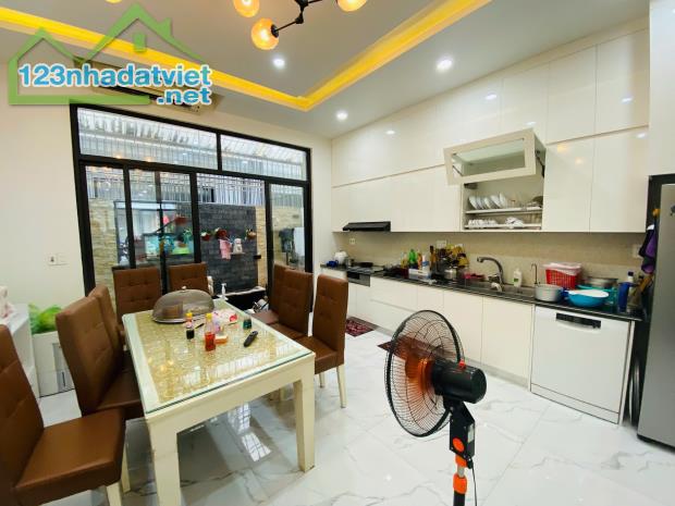 Cho thuê nhà nguyên căn tại Hoàng Huy Mall - Lê Chân - 4