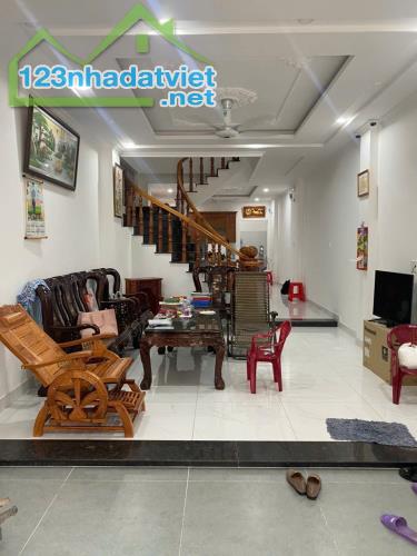 Cực hot! Nhà mặt tiền kinh doanh Mai Hắc Đế, P15 Quận 8 – 5PN, giá chỉ 7.5 tỷ thương lượng - 2
