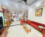 Thông Phong ,diện tích 52m, 5tầng . MT 5.7m. Giá 37 tỷ Đống Đa