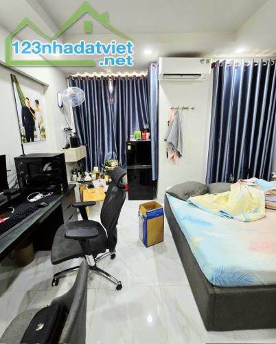 BÁN NHÀ Q2: 3 TẦNG, ĐƯỜNG Ô TÔ 2 CHIỀU , GẦN BỆNH VIỆN LÊ VĂN THỊNH - CHỈ 7,2 TỶ - 3