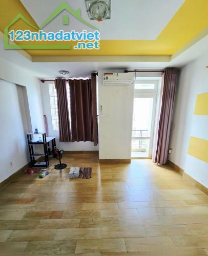 BÁN NHÀ Q2: 3 TẦNG, ĐƯỜNG Ô TÔ 2 CHIỀU , GẦN BỆNH VIỆN LÊ VĂN THỊNH - CHỈ 7,2 TỶ - 4